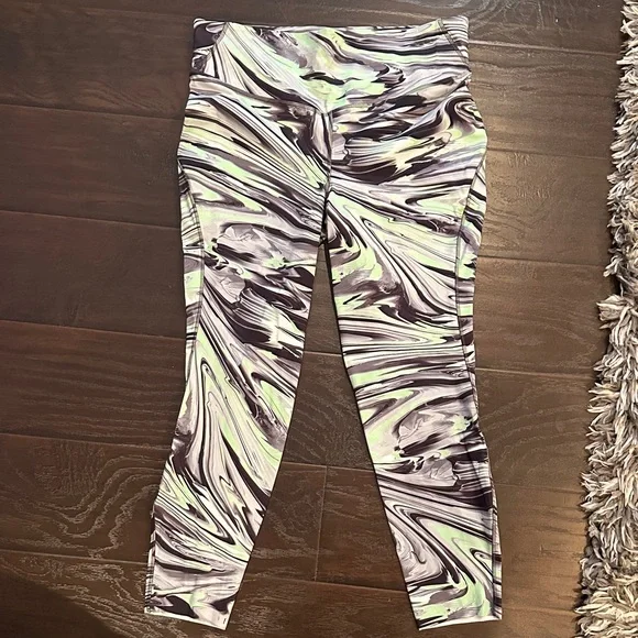 Lululemon Base Pace High Rise Crop 23” - Picture 1 of 4
